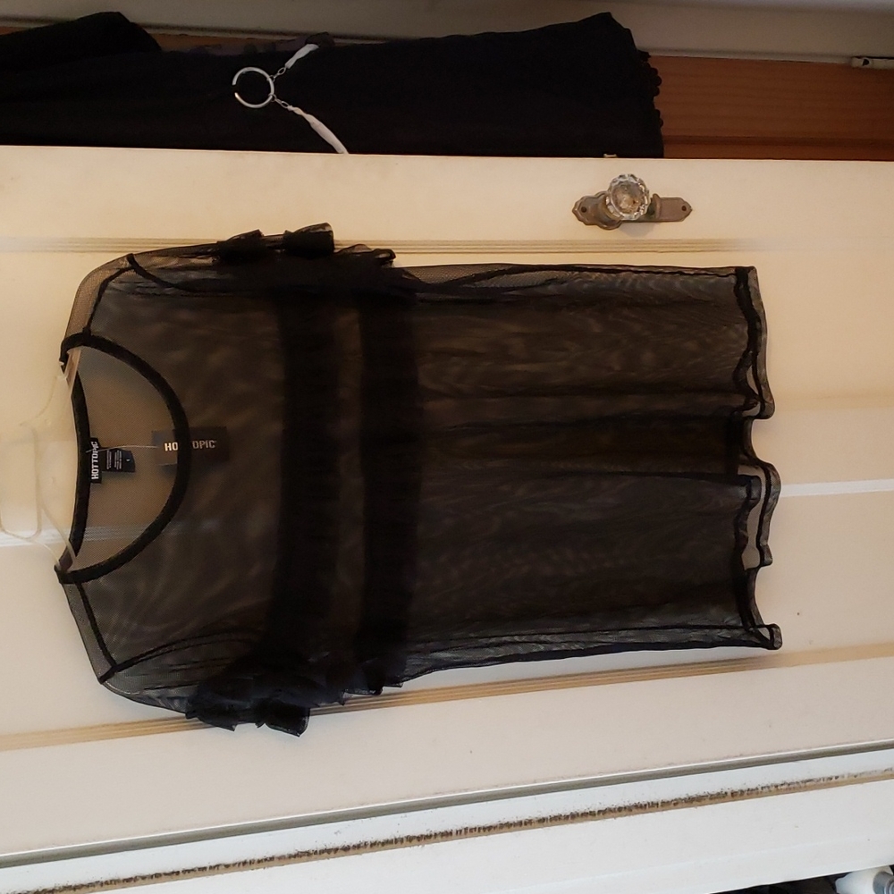 Hot Topic Black Mesh Shirt With Ruffle Details Size 1X NWT